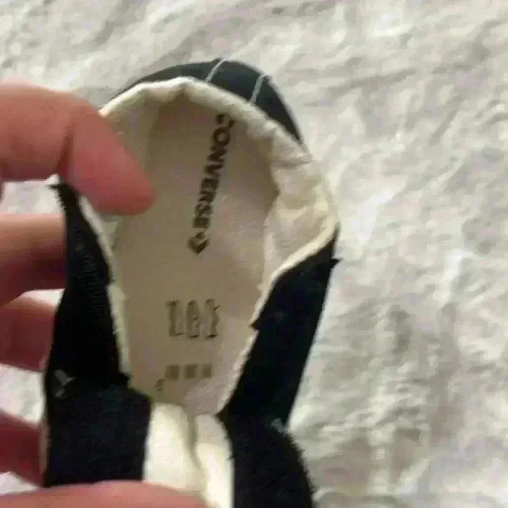 Baby converse - Picture 6 of 8